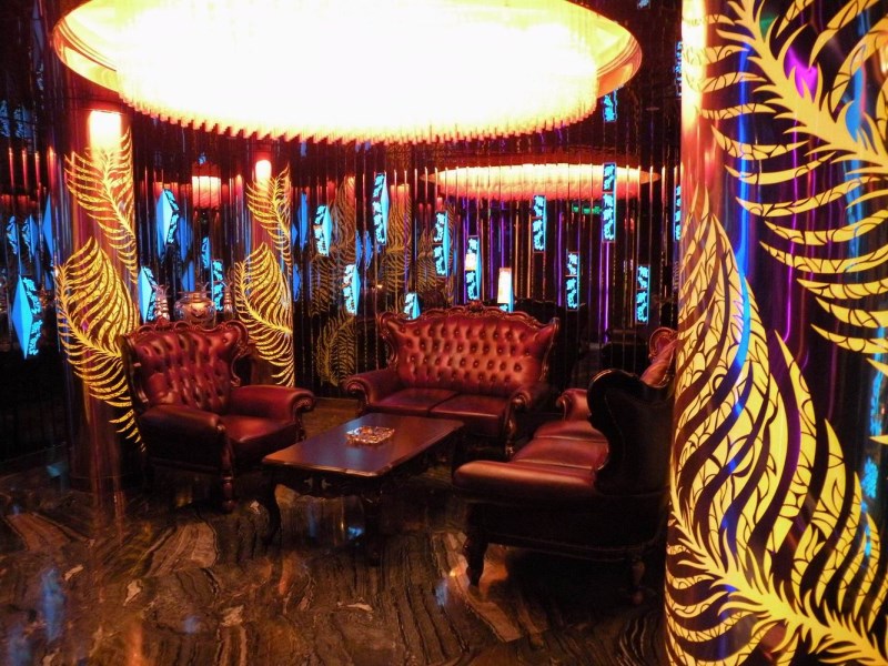 三亚商务ktv能否轻松组局-崖州区ktv预订